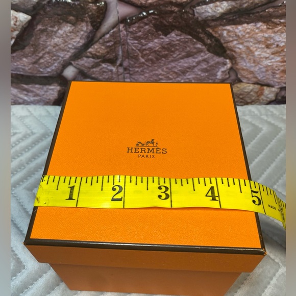AUTHENTIC HERMES GIFT BOXES - Picture 7 of 12